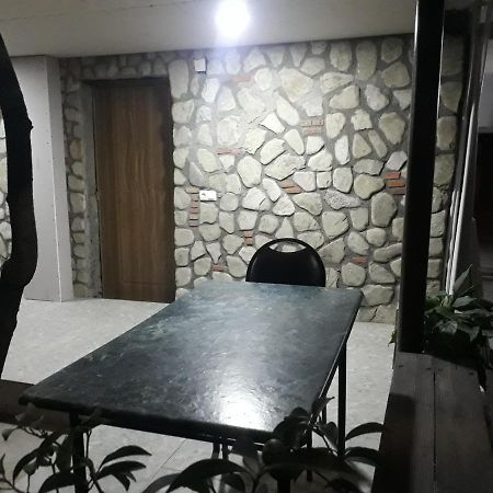 Hotel E U R O P E Kvareli Bagian luar foto